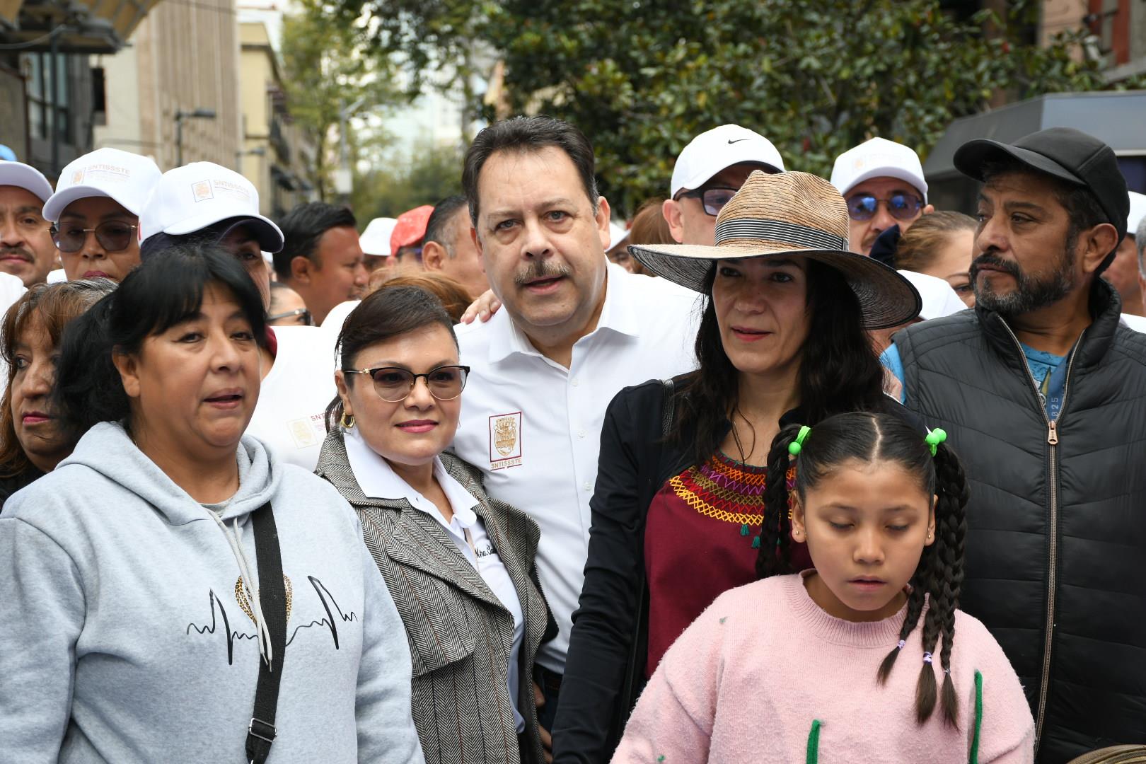 Asamblea informativa de la presidenta Claudia Sheinbaum Pardo en el Zócalo de la Ciudad de México 